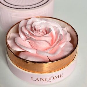Lancôme Limited Edition La Rôse Blush Poudrer